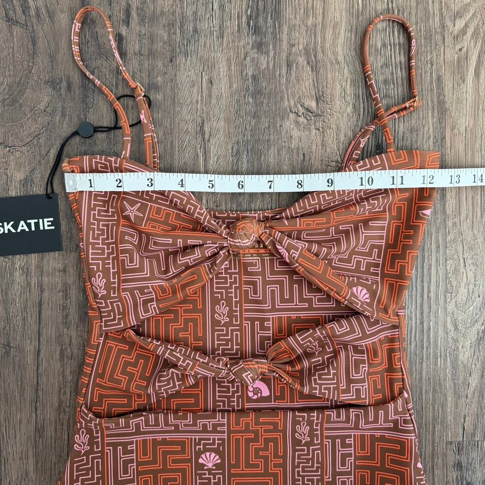 NEW Skatie Lisa One Piece Swimsuit in Bonita Print Size Small - Picture 8 of 10